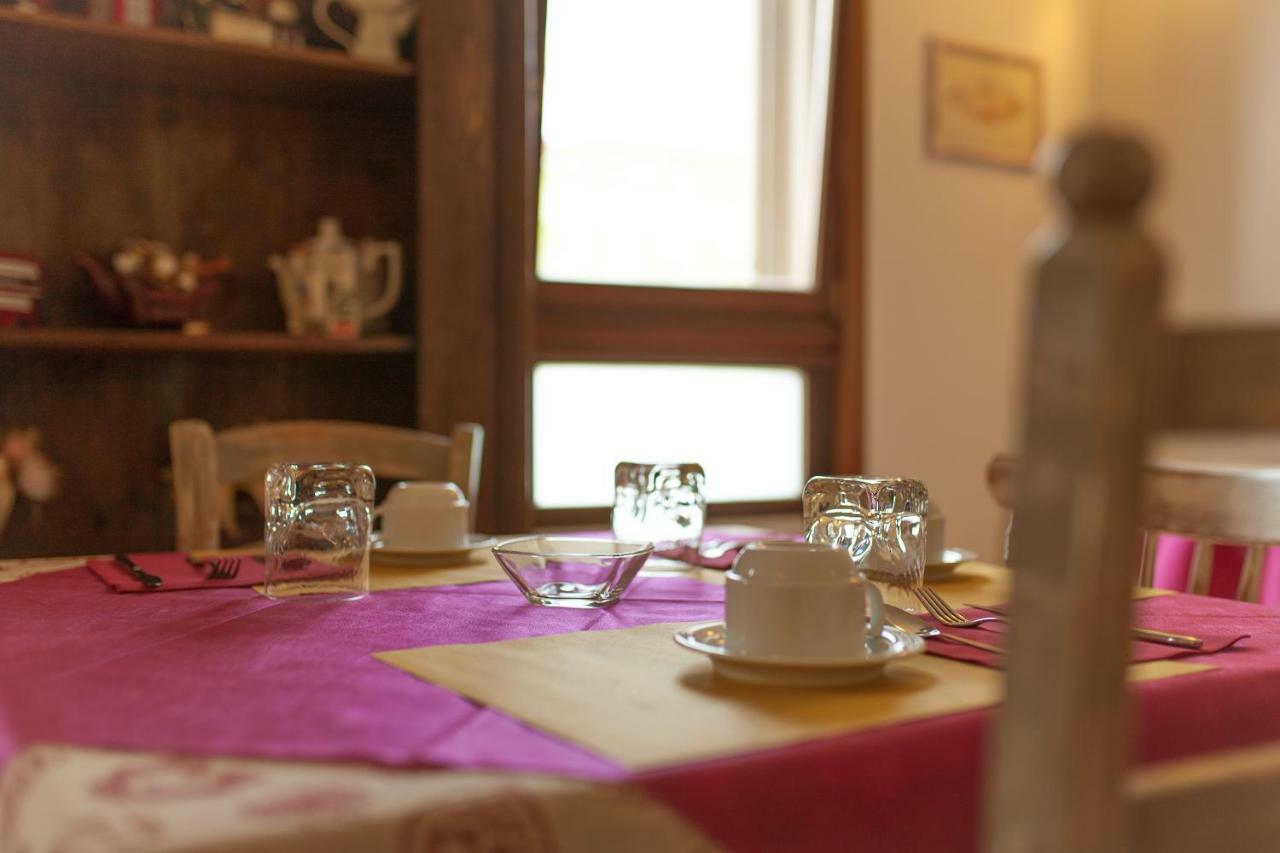 Hotel Joy Living à Sandrà Extérieur photo