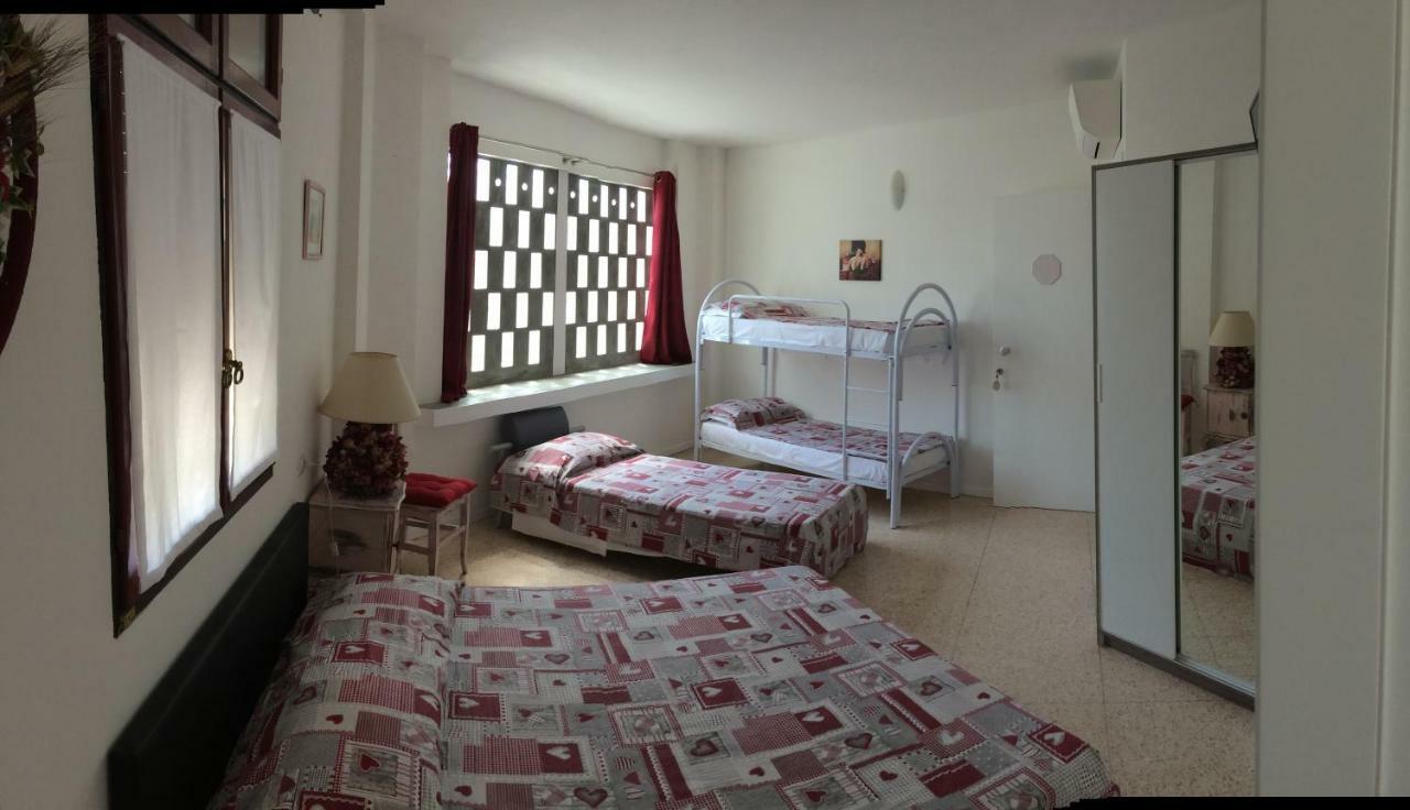 Hotel Joy Living à Sandrà Extérieur photo